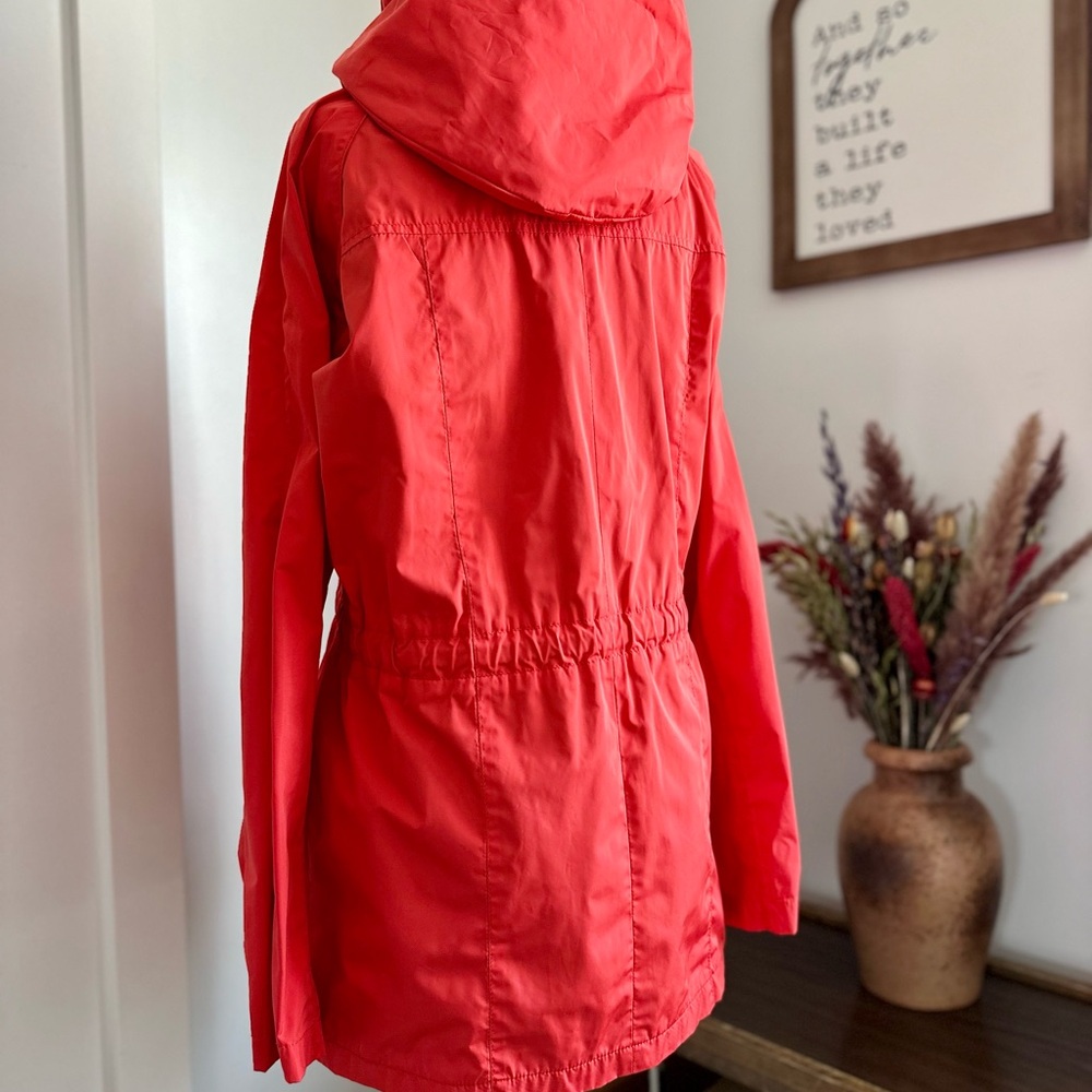 Andrew Marc: Red Jacket - Picture 5 of 10